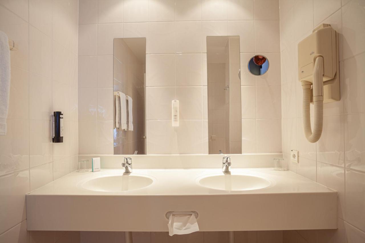 Hotel Monaco Zeebrugge Beach By Rikas Hotels Экстерьер фото