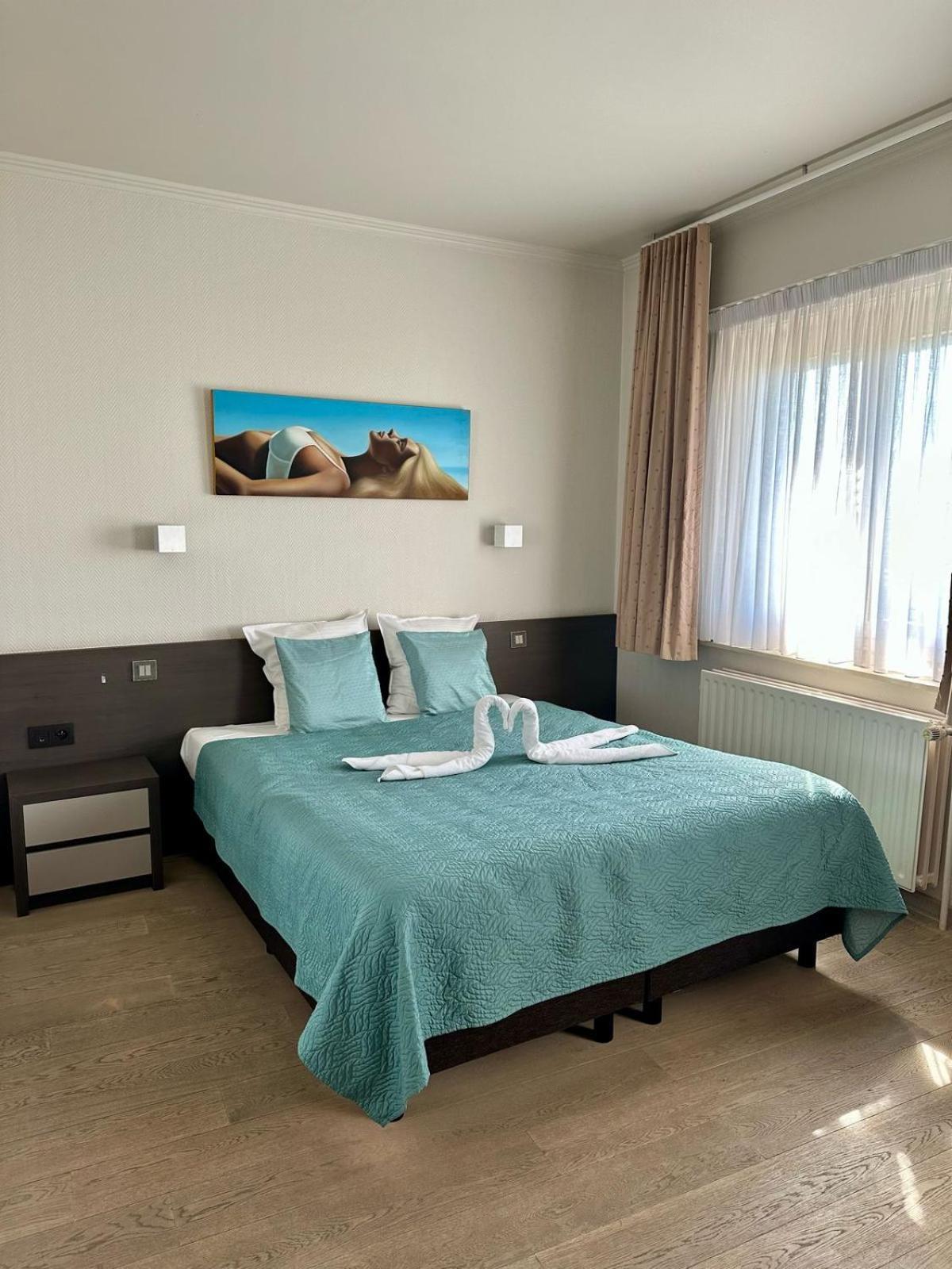 Hotel Monaco Zeebrugge Beach By Rikas Hotels Экстерьер фото